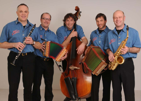 ObrassoConcerts |  Das Repertoire der Swiss Ländler Gamblers besteht nebst traditioneller Volksmusik zu einem grossen Teil aus Dixieland/Jazz sowie Unterhaltungsmelodien aus aller Welt.aSwiss Ländler Gamblers: Ländlerkapelle aus dem Berner Oberland